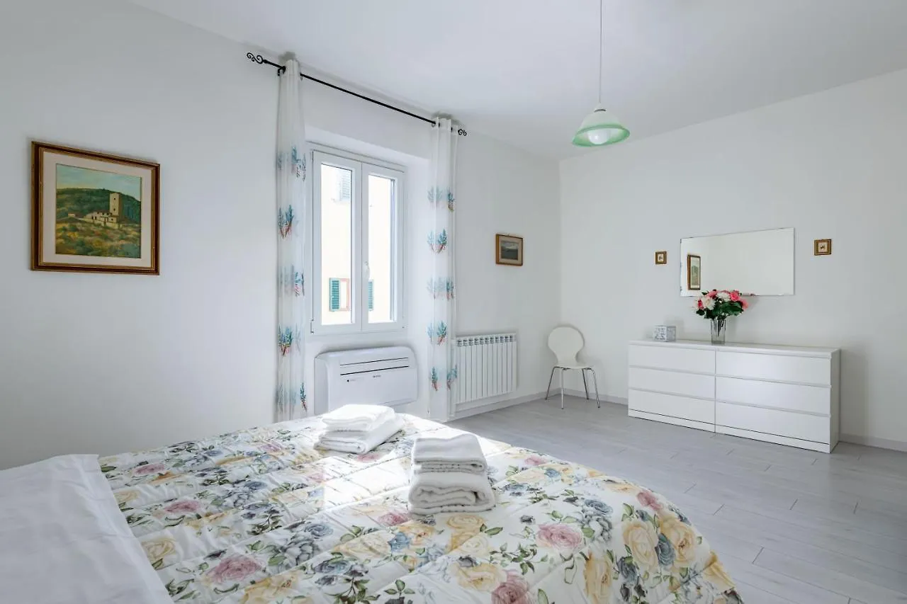 Florence Quiet And Modern Apartments